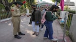 India records 27,409 new COVID-19 infections in 24 hours, active cases decline to 4,23,127