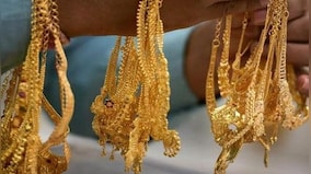 Gold futures gain on fresh bets