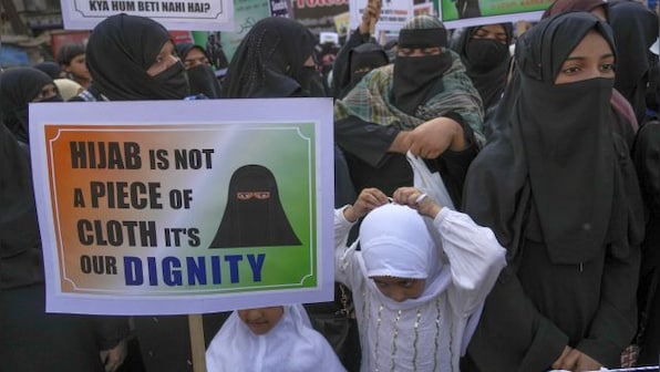 Hijab row: Schools and college students to wear prescribed uniform till case disposed of, says Karnataka HC