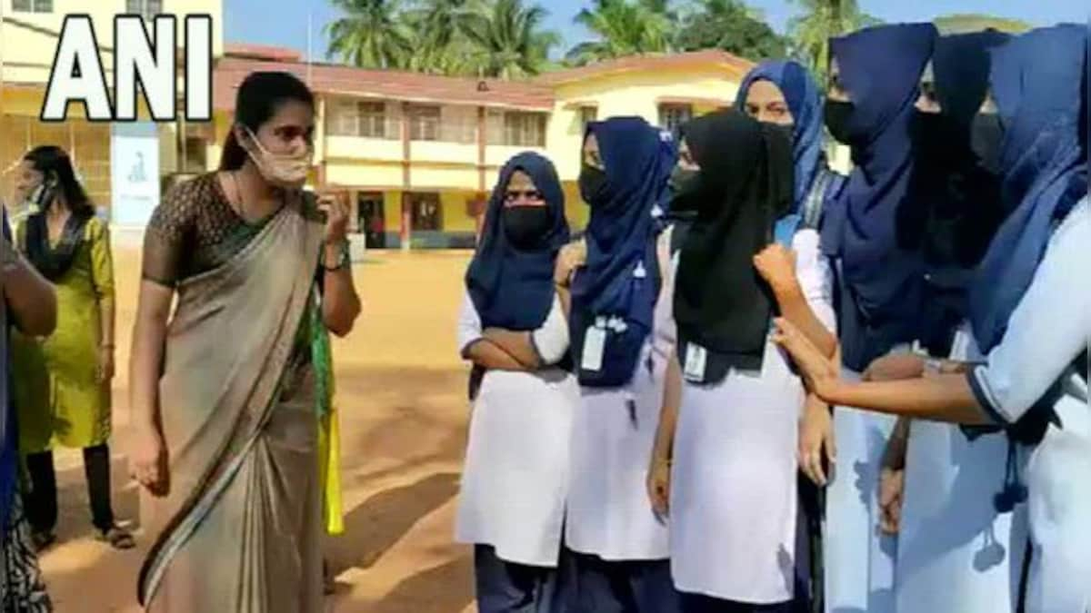 Udupi hijab controversy grows as students denied entry to college again