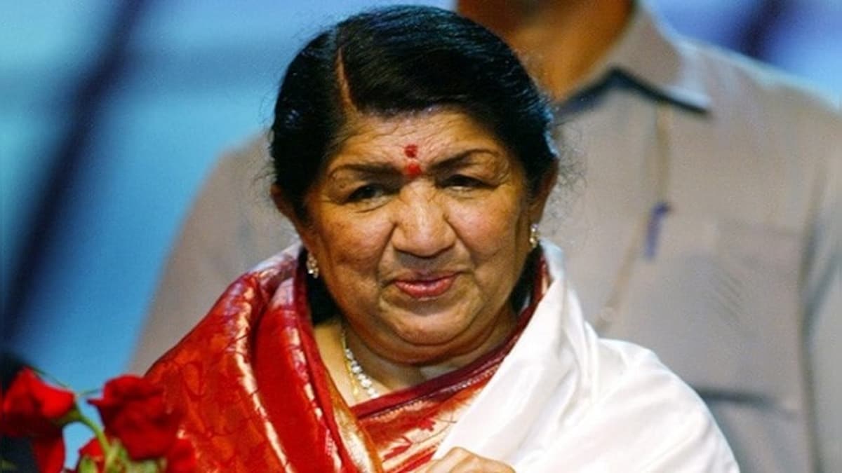 Lata Mangeshkar passes away: A neighbour recalls lessons on music — and life — from the legendary singer