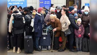 Over 100,000 Ukrainians flee to Poland in less than three days as Russian attack intensifies