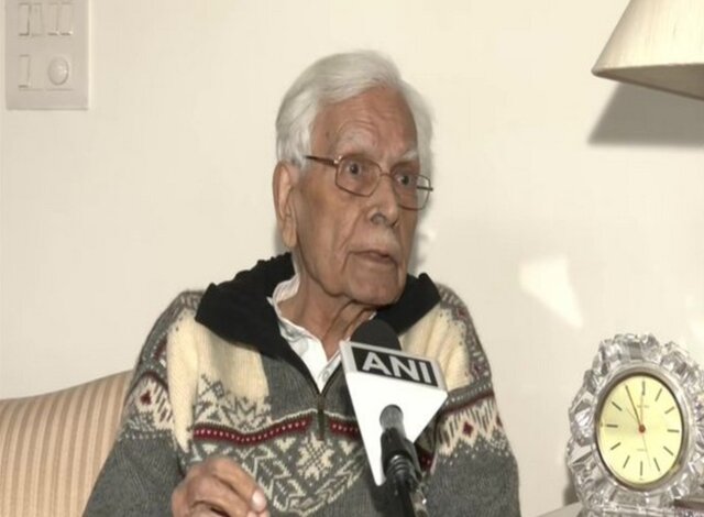 'China, Pakistan close allies since 1960s: Former foreign minister Natwar Singh counters Rahul Gandhi 'China, Pakistan close allies since 1960s: Former foreign minister Natwar Singh counters Rahul Gandhi