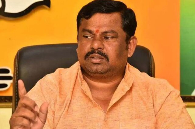 T Raja Bjp Uttar Pradesh polls: EC issues notice to BJP's T Raja Singh over 'vote ...