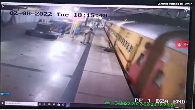 Watch: RPF officers save passenger who fell while deboarding moving train in Telangana Watch: RPF officers save passenger who fell while deboarding moving train in Telangana