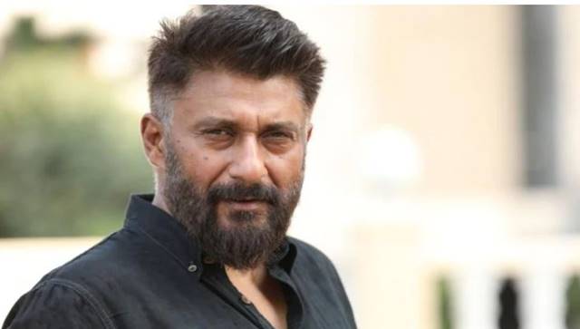 The Kashmir Files director Vivek Agnihotri mocks Shah Rukh and Salman; Gets trolled The Kashmir Files director Vivek Agnihotri mocks Shah Rukh and Salman; Gets trolled