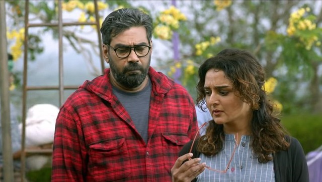 Lalitham Sundaram movie review: Manju Warrier, Biju Menon’s charisma cannot cloak this film’s descent into conservatism Lalitham Sundaram movie review: Manju Warrier, Biju Menon’s charisma cannot cloak this film’s descent into conservatism