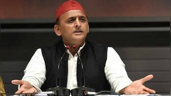 Azam Khan staunch opponent of communal forces, says SP chief Akhilesh Yadav 