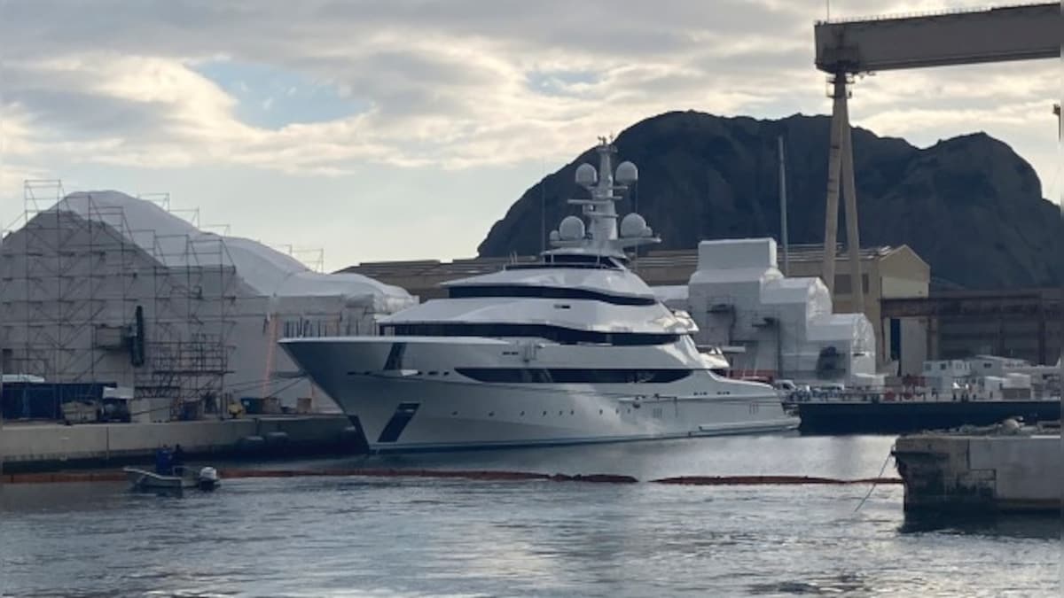 Fleeing sanctions, Russian oligarchs seek safe ports for superyachts