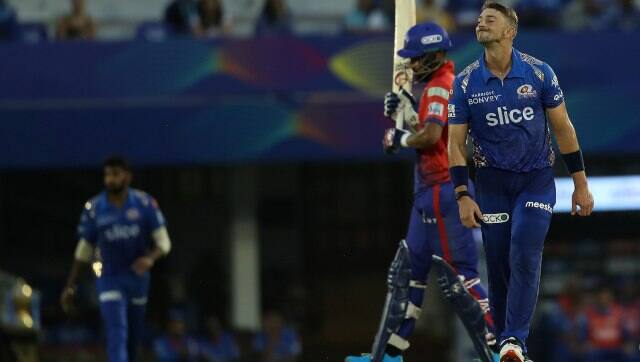 Daniel Sams conceded 24 in his last over, helping DC beat MI. Image: Sportzpics for IPL