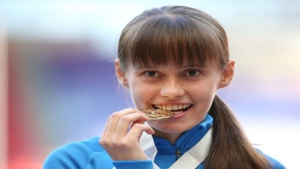 Former race walking champion Elena Lashmanova set to lose Olympic gold medal