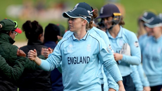 England skipper Heather Knight to miss India series after undergoing hip surgery England skipper Heather Knight to miss India series after undergoing hip surgery