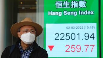 Oil tops $113 for first time since 2014, equities sink on Ukraine war fears