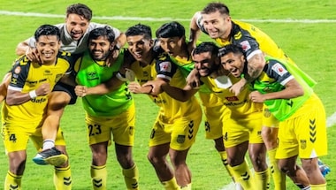 ISL 2021-22: Hyderabad script history with win over ATKMB on aggregate to book final date with Kerala