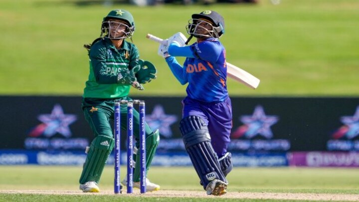 Women's Cricket World Cup 2022: 'Spectacular start', Twitter lauds India after comprehensive win over Pakistan