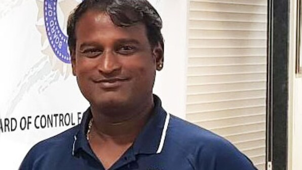 Ramesh Powar stresses on building all-condition team to win elusive world title