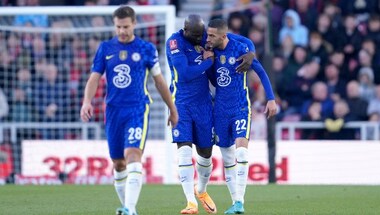 FA Cup: Romelu Lukaku strikes as Chelsea down Middlesbrough to reach semi-finals