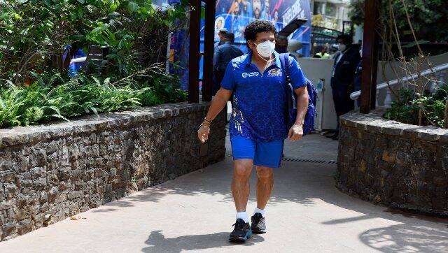 Mumbai Indians team mentor Sachin Tendulkar arrives for match 2 of the Indian Premier League 2022  between the Delhi Capitals and Mumbai Indians at the Brabourne Stadium (CCI) in Mumbai on 27 March, 2022. Sportzpics for IPL