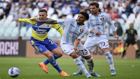 Serie A: Juventus beat Salernitana to keep pressure on top three, Roma thump Lazio