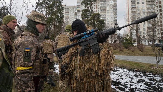 US intelligence official admits to have misjudged Ukraine's will to fight Russia US intelligence official admits to have misjudged Ukraine's will to fight Russia