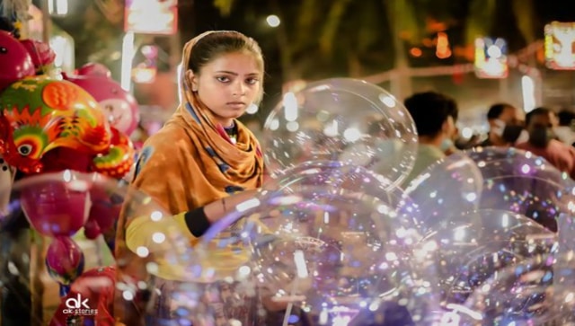 Balloon seller in Kerala becomes model after photos go viral on social media; check post here Balloon seller in Kerala becomes model after photos go viral on social media; check post here