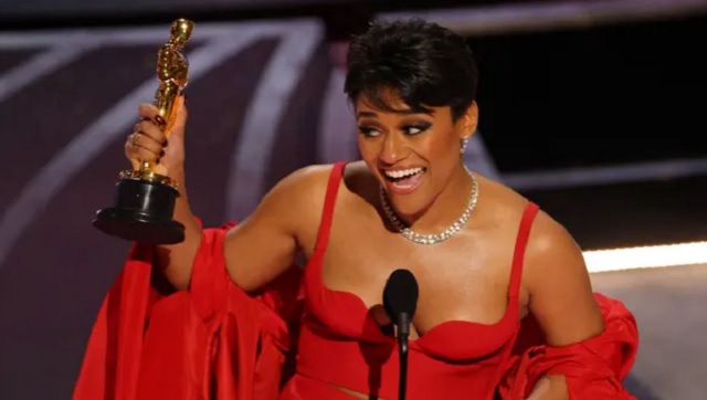 Oscars 2022: West Side Story's Ariana DeBose becomes first openly queer person of colour to win Best Supporting Actress Oscars 2022: West Side Story's Ariana DeBose becomes first openly queer person of colour to win Best Supporting Actress