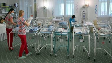 Russian invasion hits Ukraine’s booming surrogacy industry. What happens to birth mothers and their babies?