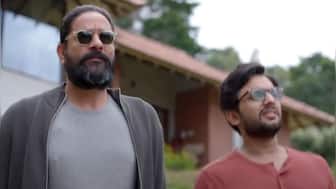 Bloody Brothers review: Jaideep Ahlawat, Zeeshan Ayyub show belatedly arrives at a fine blend of crime and comedy