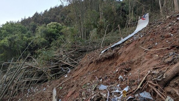Chinese plane with 132 on board crashes: no survivors found at accident site, says state media
