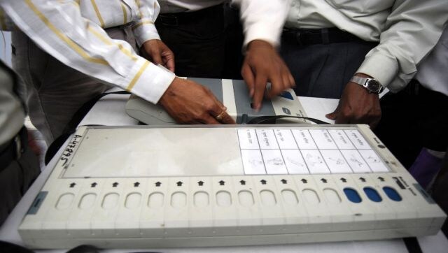 Assembly elections 2022: Nothing new in Akhilesh Yadav's EVM fraud claim; a look back at the use of EVMs and the many tampering allegations Assembly elections 2022: Nothing new in Akhilesh Yadav's EVM fraud claim; a look back at the use of EVMs and the many tampering allegations