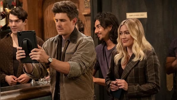 How I Met Your Father review: HIMYM reboot is an unnecessary, gibberish detour from a better story