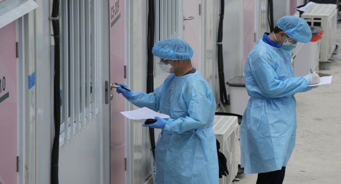 Covid-19 surge in South Korea, Hong Kong. How worried should we be? Covid-19 surge in South Korea, Hong Kong. How worried should we be?