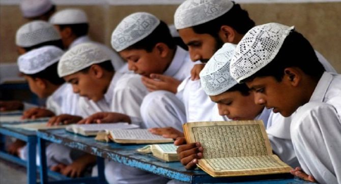 Karnataka: First hijab, now demands for ban on madrasas and halal meat during Ugadi Karnataka: First hijab, now demands for ban on madrasas and halal meat during Ugadi
