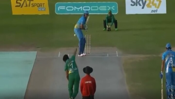 Watch: Mohammad Azharuddin shares memorable partnership with his son during UAE Friendship Cup 2022