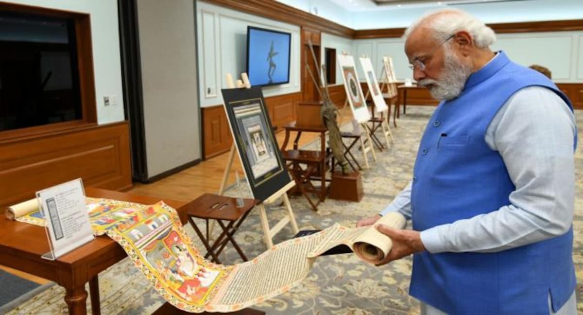 australia returns 29 antiquities as narendra modi, scott morrison meet. what are these sculptures and paintings?