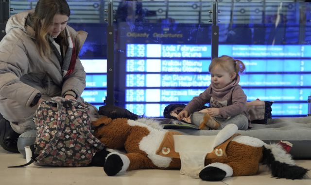 Russia-Ukraine conflict: How Polish cities are struggling to accommodate refugees Russia-Ukraine conflict: How Polish cities are struggling to accommodate refugees