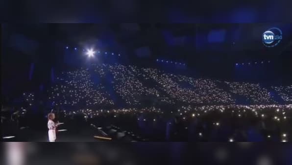 Ukrainian girl who sang 'Let It Go' in bomb shelter performs at charity concert in Poland; watch video here
