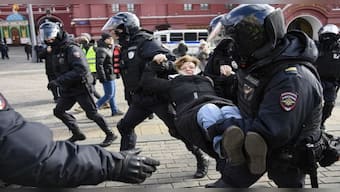 Arrests, job losses, and more: The fate of anti-war protesters in Russia