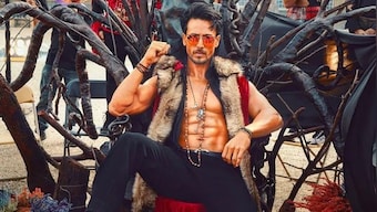 Watch Video: Tiger Shroff congratulates RRR Team by performing on Naatu Naatu