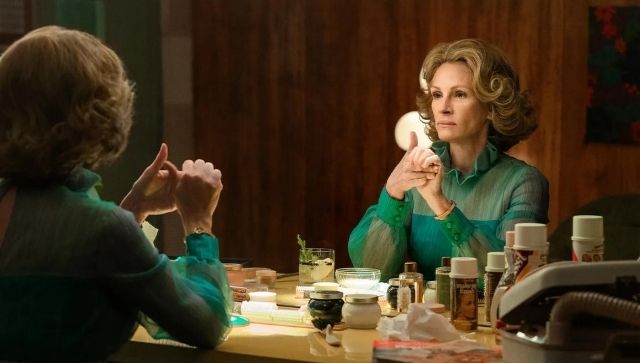 Julia Roberts talks about her spectacular look in Gaslit, says it took a lot of time and effort Julia Roberts talks about her spectacular look in Gaslit, says it took a lot of time and effort