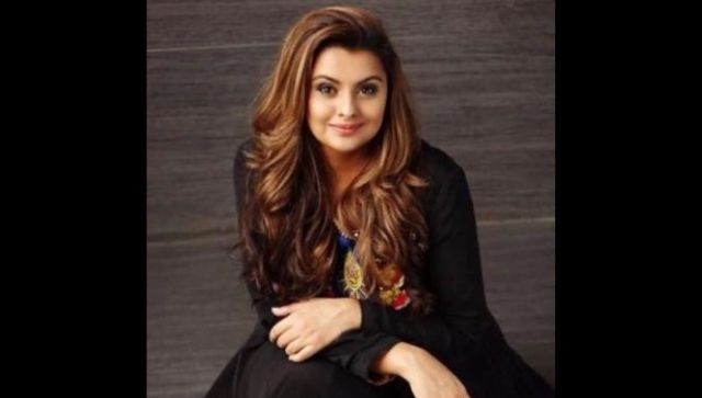 Deepshikha Deshmukh lights up Latur village via her brand Love Organically Deepshikha Deshmukh lights up Latur village via her brand Love Organically