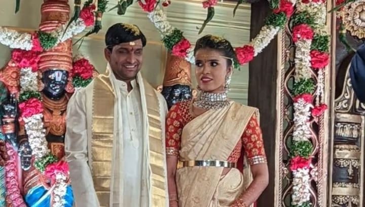 Tushar Hiranandani and Rajkummar Rao bless Srikanth Bolla on his wedding
