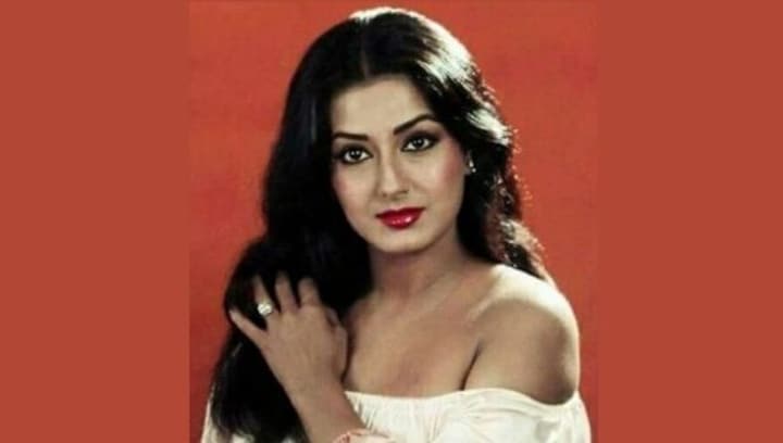 Happy Birthday Moushumi Chatterjee: A look through her journey in Indian cinema