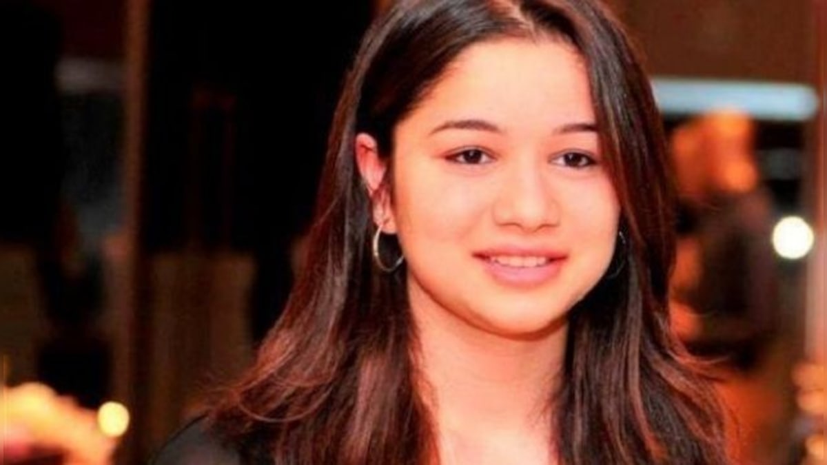 Sachin Tendulkar's daughter Sara Tendulkar gearing up for her Bollywood debut