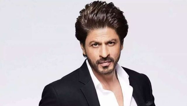 Shah Rukh Khan hints at working with director Atlee in his new tweet; leaves fans intrigued Shah Rukh Khan hints at working with director Atlee in his new tweet; leaves fans intrigued