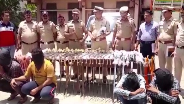 Maharashtra Police seize 89 swords from vehicle on Agra-Mumbai highway; 4 arrested Maharashtra Police seize 89 swords from vehicle on Agra-Mumbai highway; 4 arrested