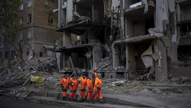 Russia says no nuclear intentions for Ukraine Russia says no nuclear intentions for Ukraine