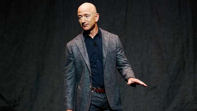 Amazon's Jeff Bezos prompts China conspiracy theory after Elon Musk's Twitter takeover Amazon's Jeff Bezos prompts China conspiracy theory after Elon Musk's Twitter takeover