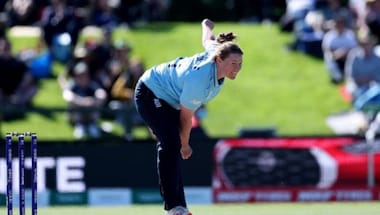 England's Anya Shrubsole announces retirement from international cricket