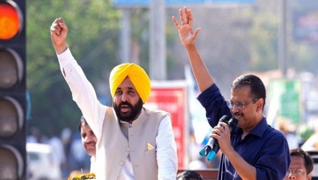 AAP's Arvind Kejriwal, Bhagwant Mann on two-day Gujarat visit; to address four public meetings AAP's Arvind Kejriwal, Bhagwant Mann on two-day Gujarat visit; to address four public meetings